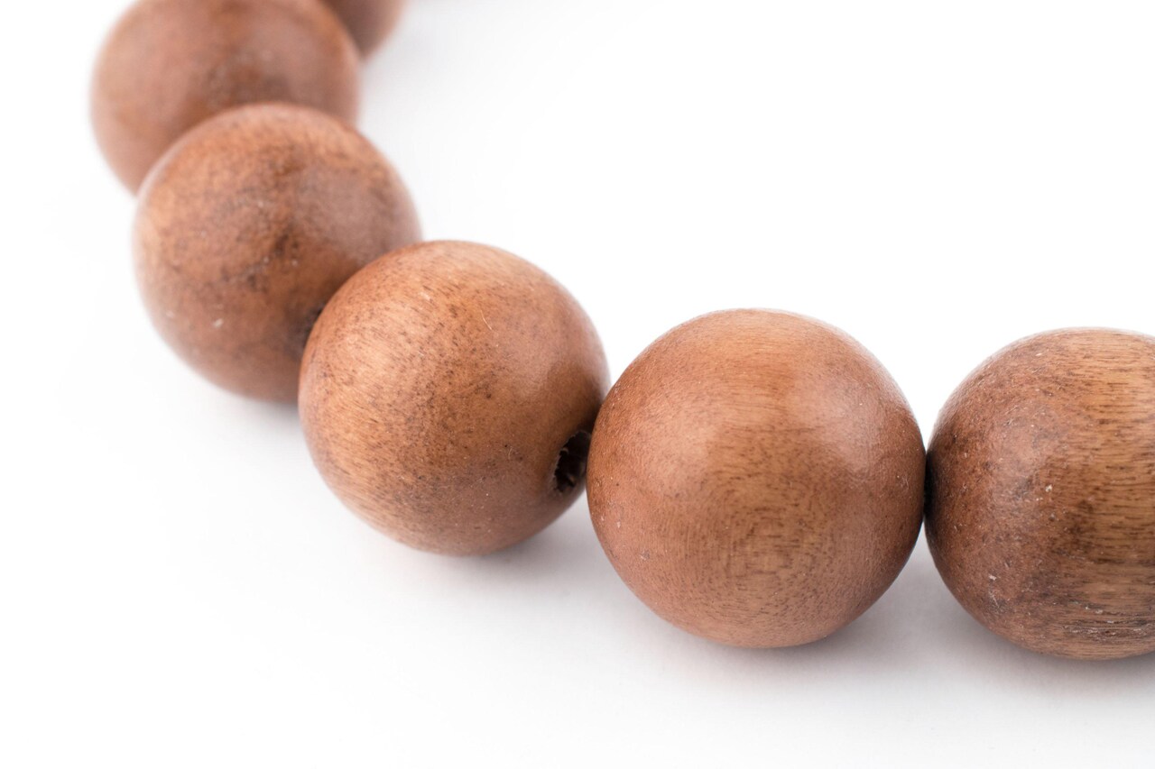 The Bead Chest Natural 20mm Wooden Beads in Brown - Light for Jewelry Making – Round Loose Wood Spacer Beads I Approximately 20 Beads